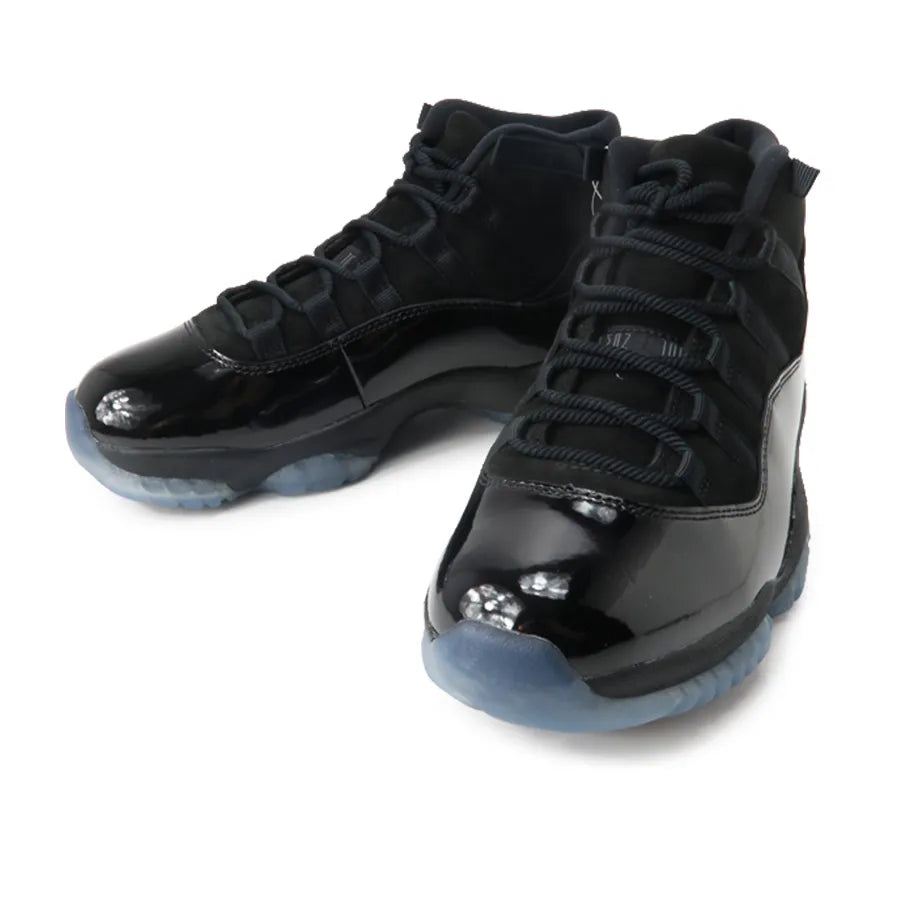 JORDAN 11 RETRO "CAP AND GOWN"