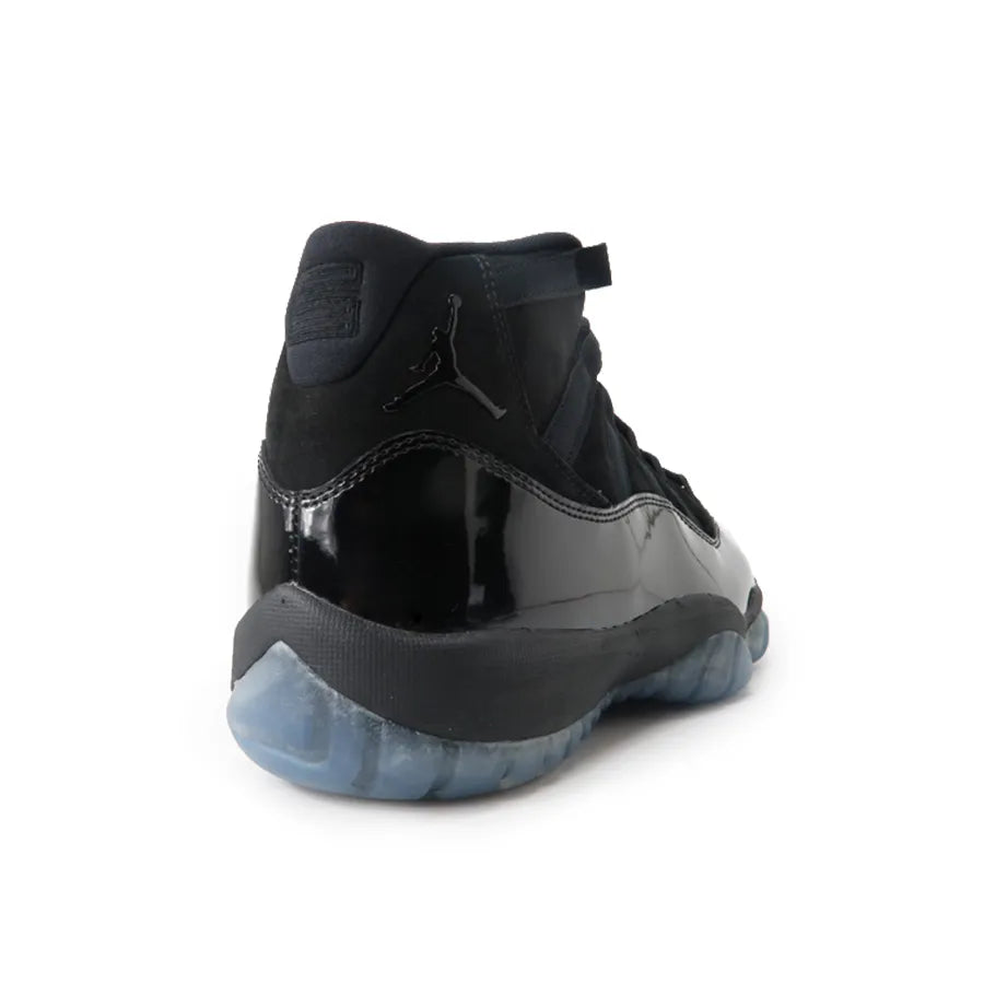JORDAN 11 RETRO "CAP AND GOWN"