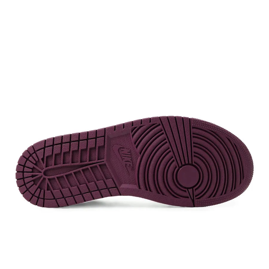 AIR JORDAN 1 RETRO HIGH OG "BORDEAUX"