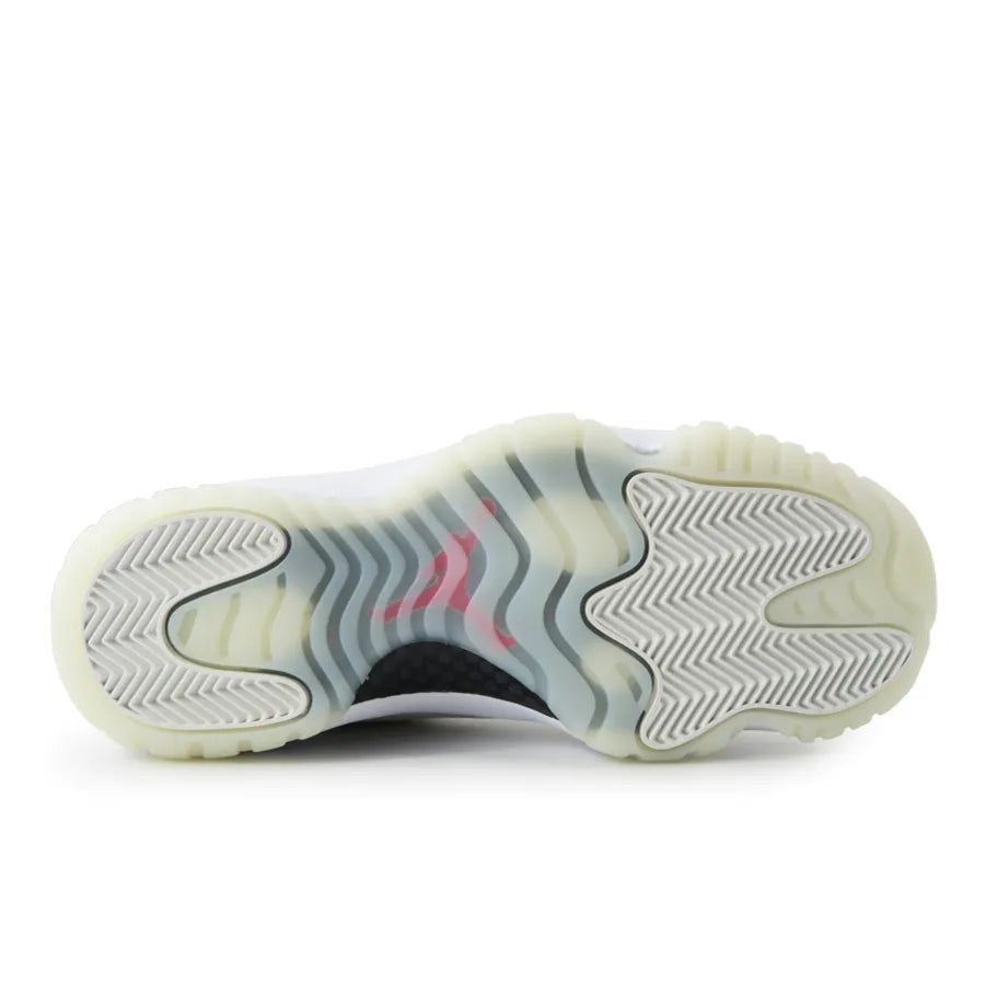 JORDAN 11 RETRO "PLATINUM TINT"