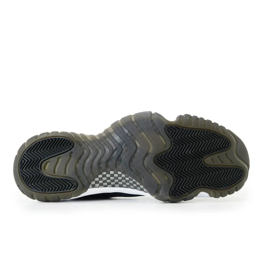 JORDAN 11 RETRO LOW IE "BLACK CHARCOAL RED" 2011