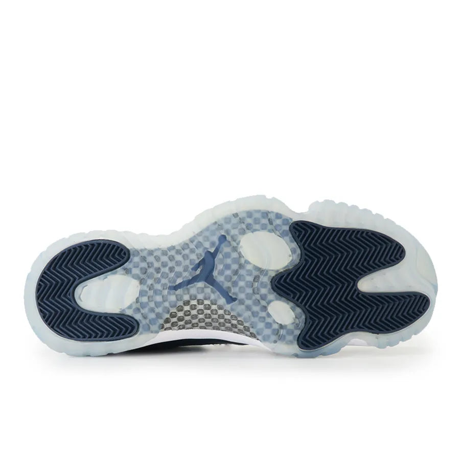 JORDAN 11 RETRO LOW "GEORGETOWN"