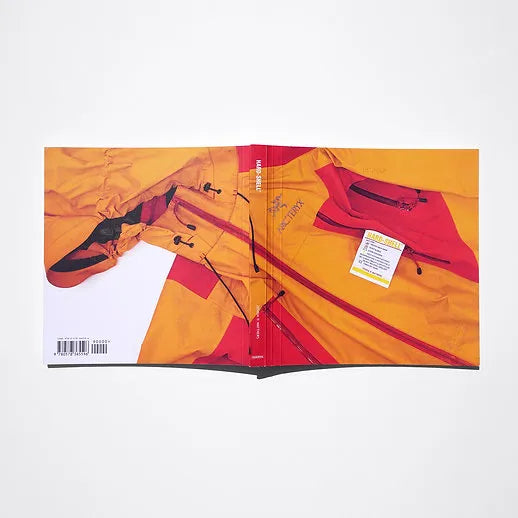 COMMA HARD-SHELL BOOK