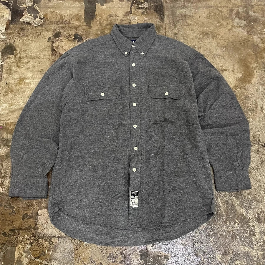 GAP '90 LONG SLEEVE SHIRT GREY