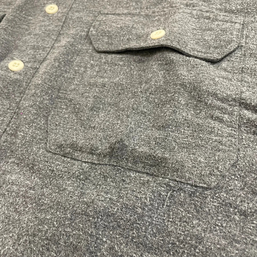 GAP '90 LONG SLEEVE SHIRT GREY