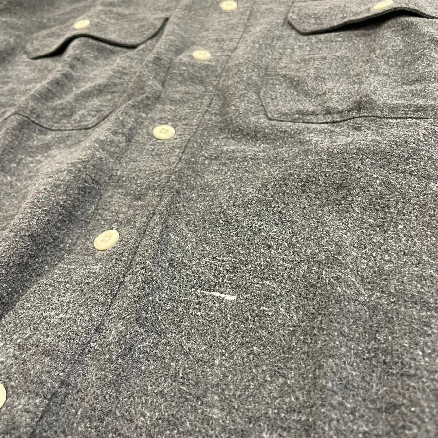 GAP '90 LONG SLEEVE SHIRT GREY