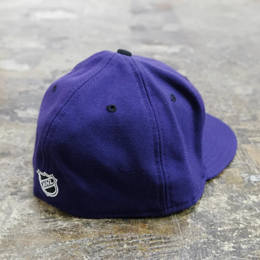 NEW ERA NHL TRONTO MAPLE LEAFS FITTED HAT PURPLE