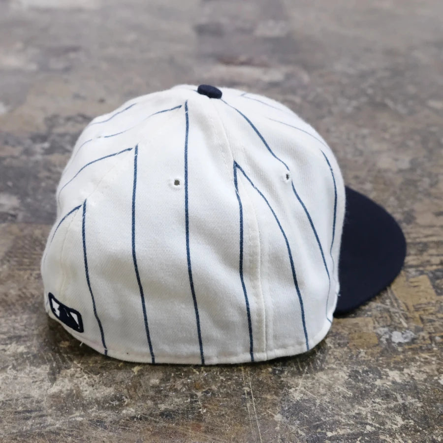 NEW ERA MLB NEW YORK YANKEES STRIPE FITTED HAT WHITE