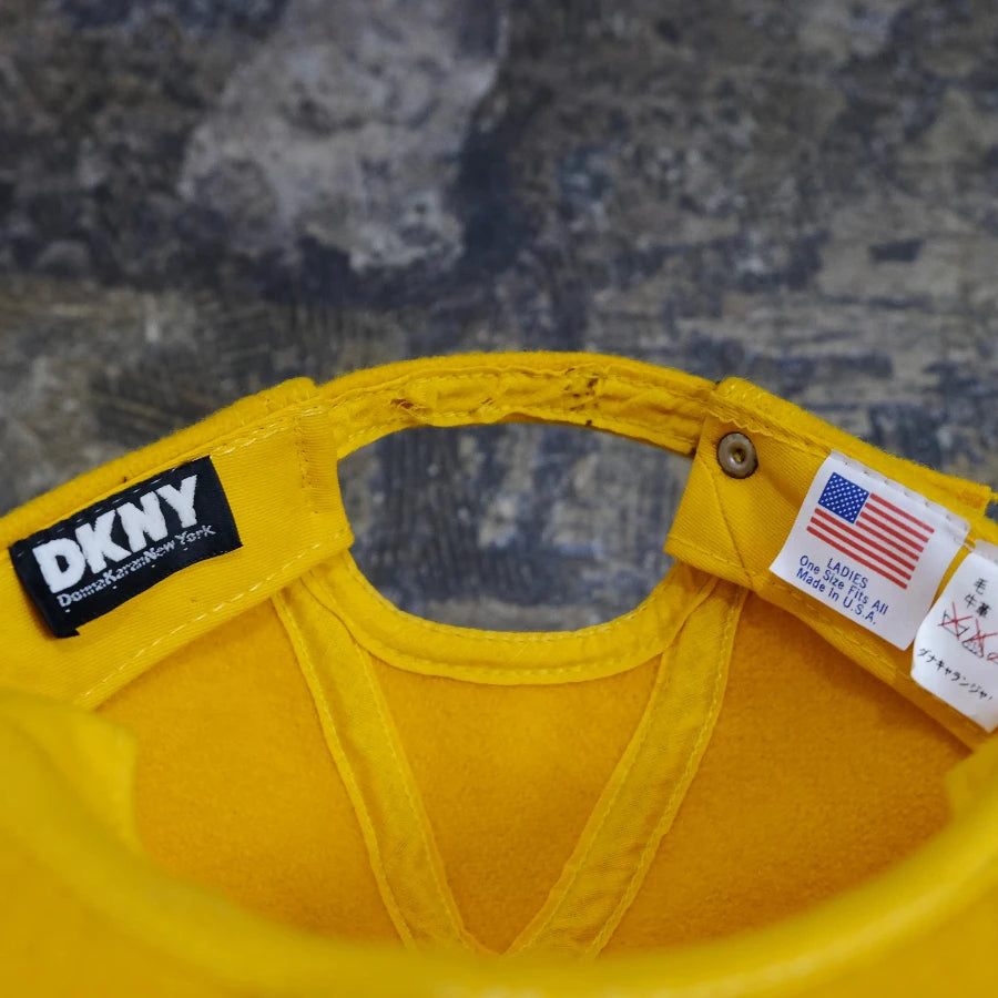 DKNY 6 PANEL HAT YELLOW