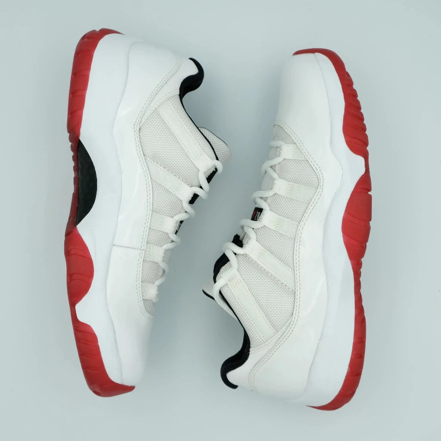 AIR JORDAN 11 RETRO LOW "CHERRY BOTTOM" (20241212008)