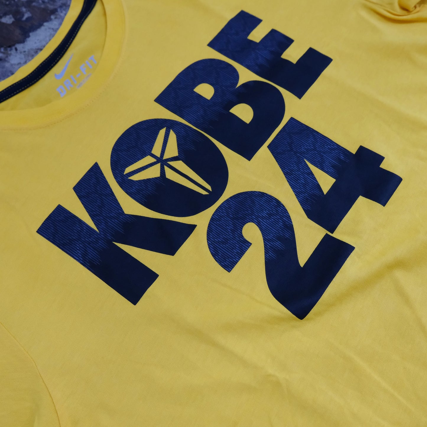 NIKE KOBE 24 DRI FIT T-SHIRT YELLOW