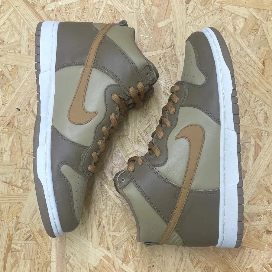 DUNK HIGH "MAPLE" "UNSTUSSY" (20240326001)