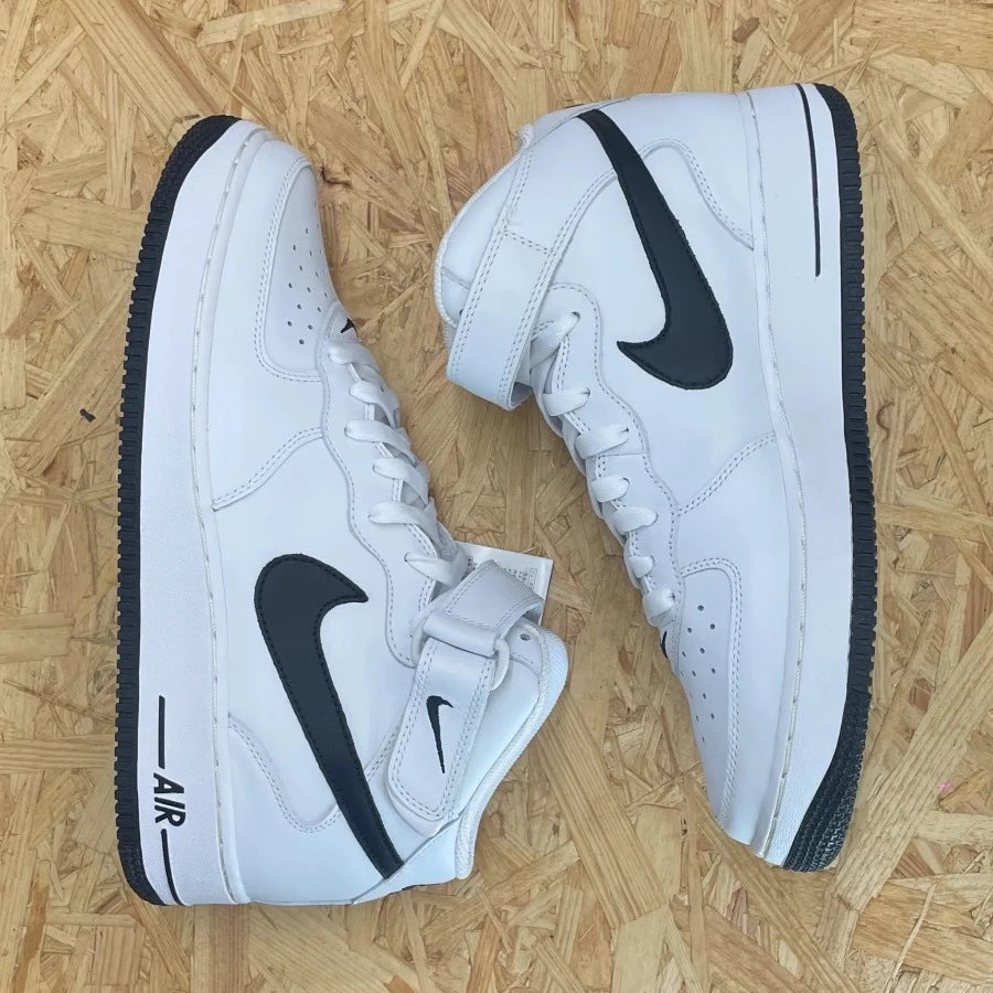 AIR FORCE 1 MID "WHITE BLACK 2004" (20240402001)