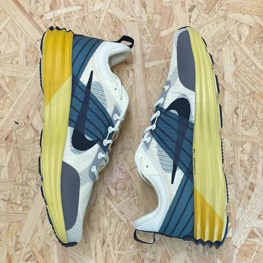 LUNAR ROAM "ALABASTER" (20240907001)