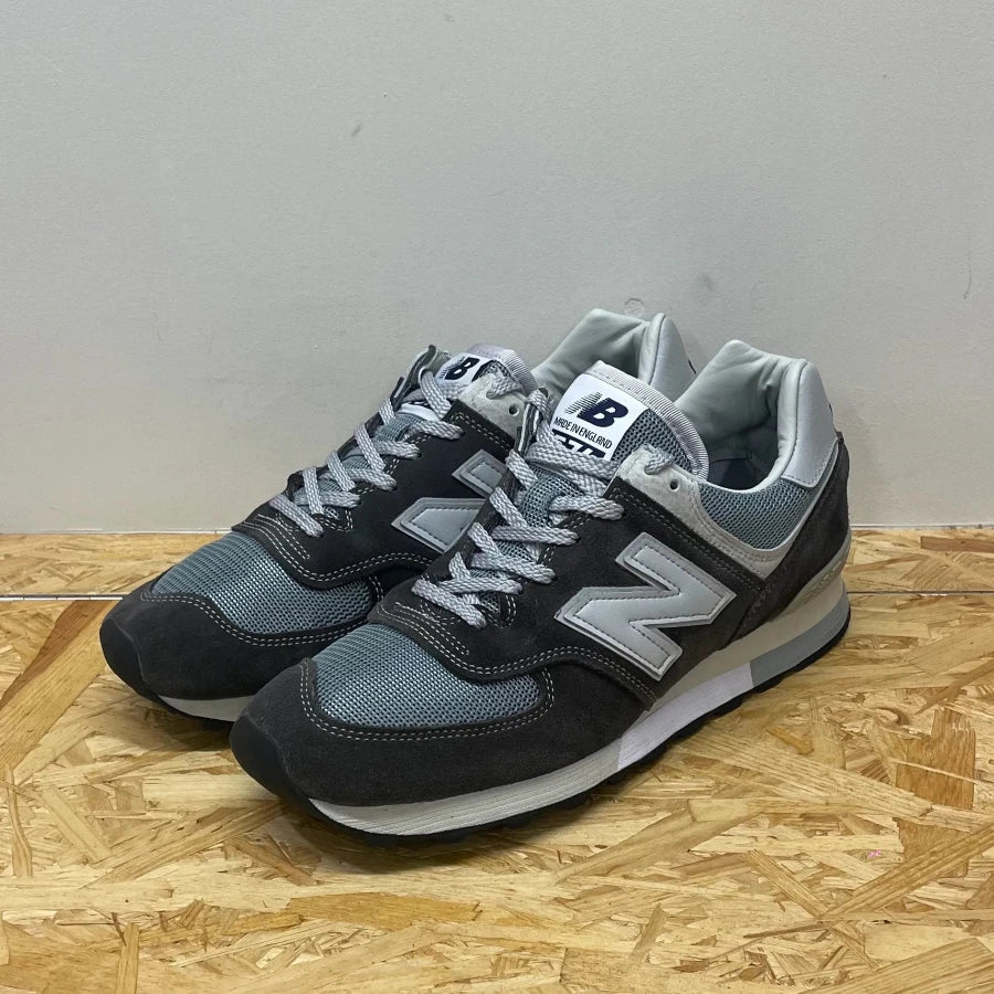 576 MADE IN ENGLAND "35TH ANNIVERSARY ELEPHANT SKIN" (20240909001)