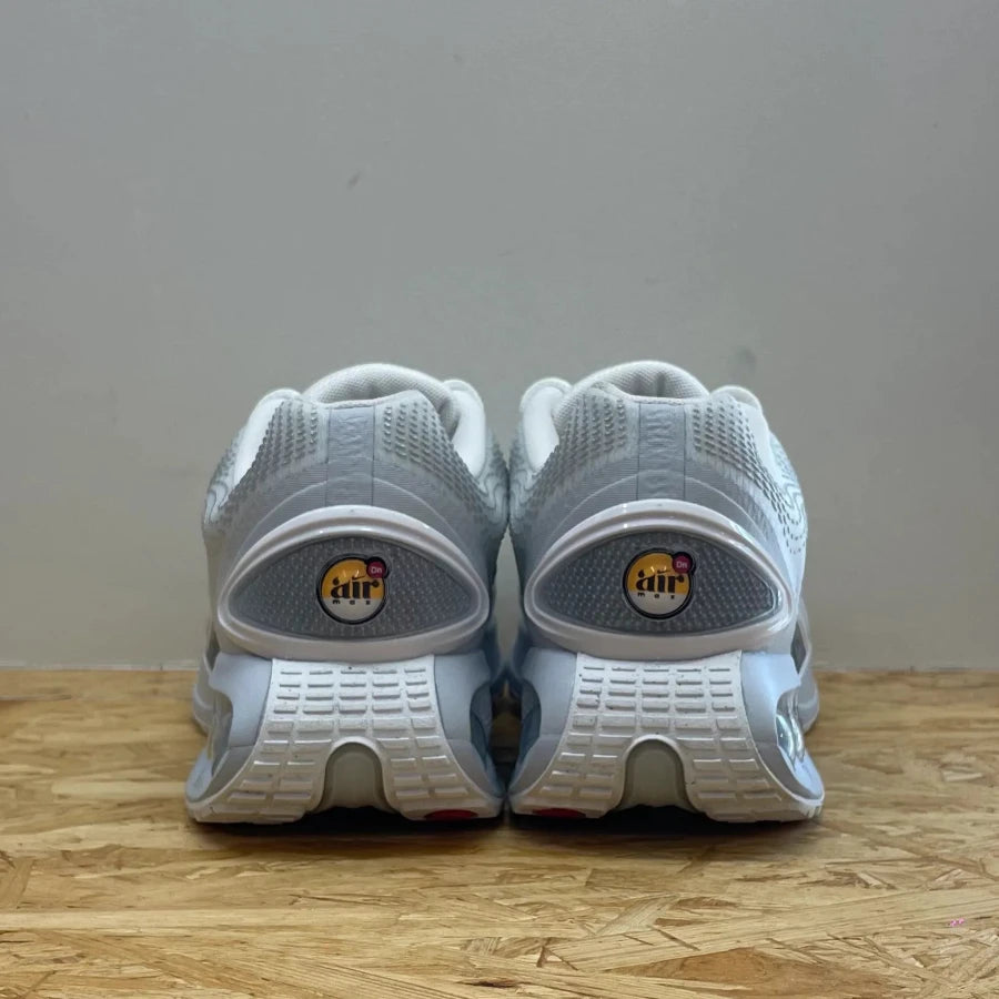WMNS AIR MAX DN "WHITE PURE PLATINUM" (20240910002)