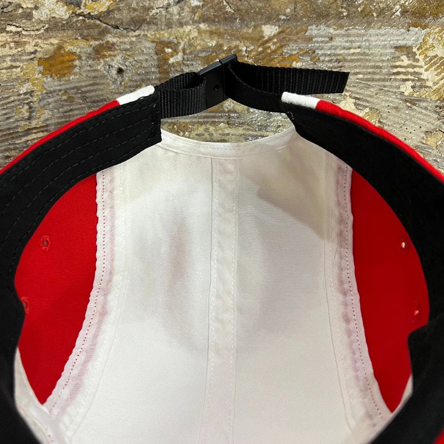 SUPREME TWO TONE CAMP HAT RED