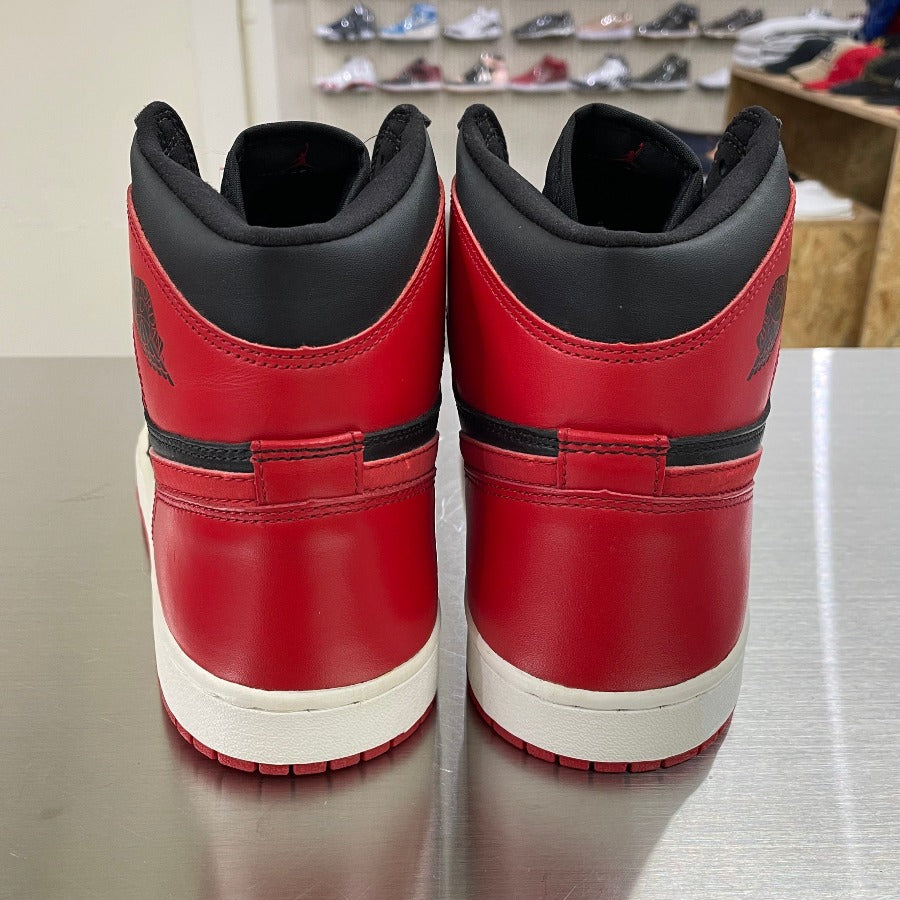 AIR-JORDAN-1-RETRO-BRED-2001-black-varsity-red-006